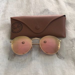 Ray-Ban Round Rose Gold Sunglasses 3477